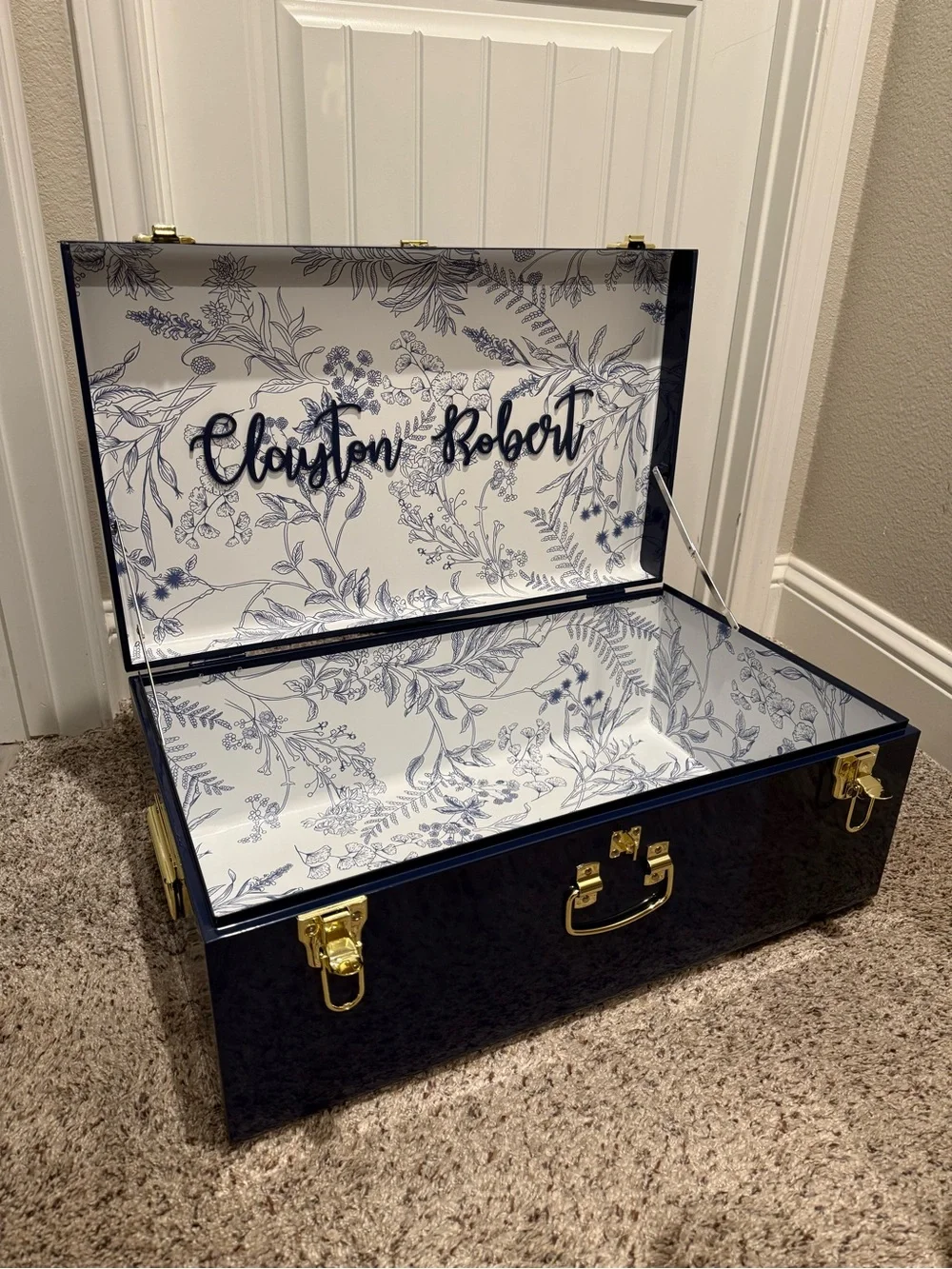 Custom Name Keepsake Trunk - Baby or Wedding